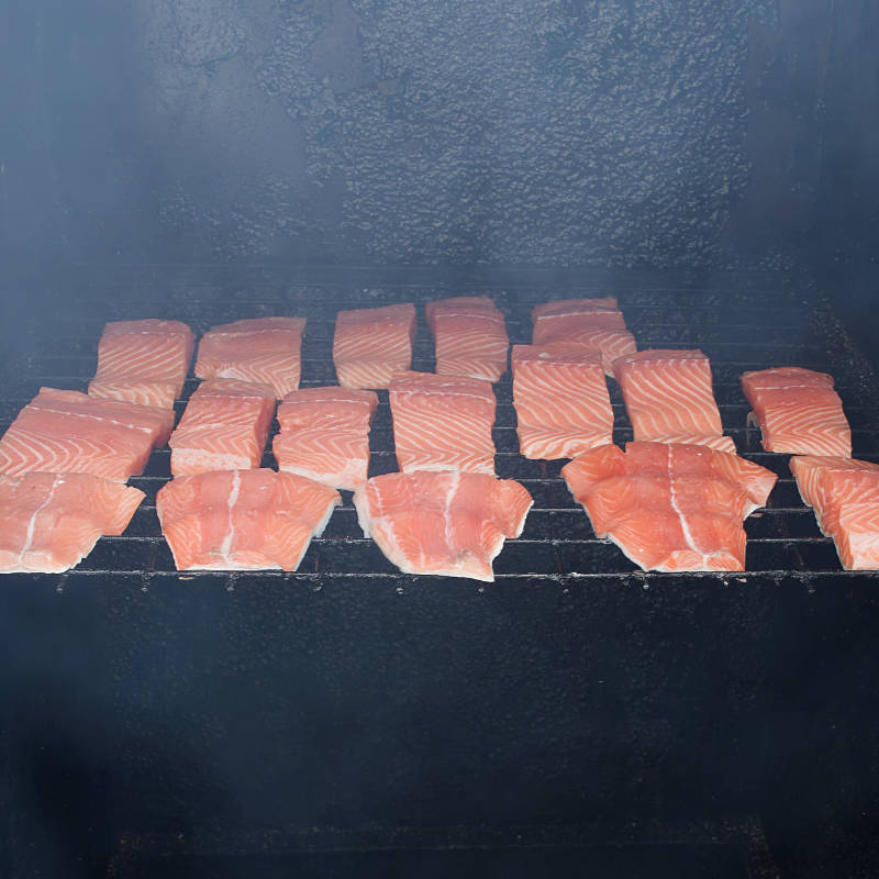 Räucherfisch aus der eigenen Räucherei